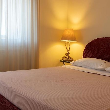 Dal Sandro B&B Portoferraio Extérieur photo